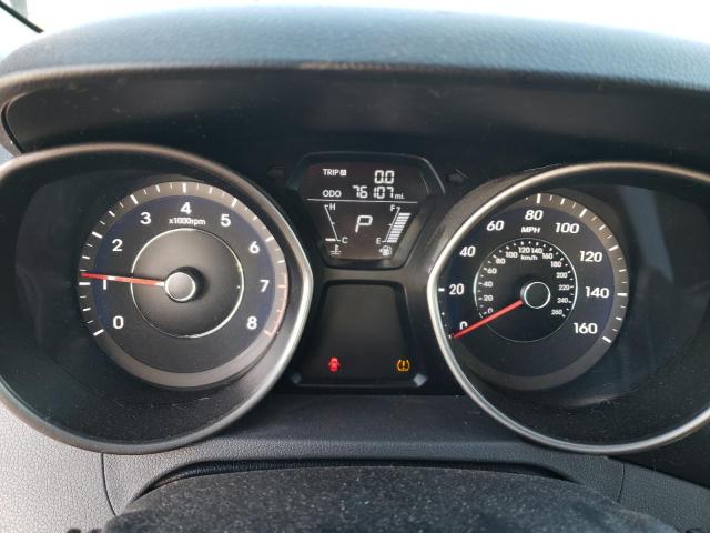 Photo 9 from auction – 2012 HYUNDAI ELANTRA GL with VIN 5NPDH4AE9CH145363