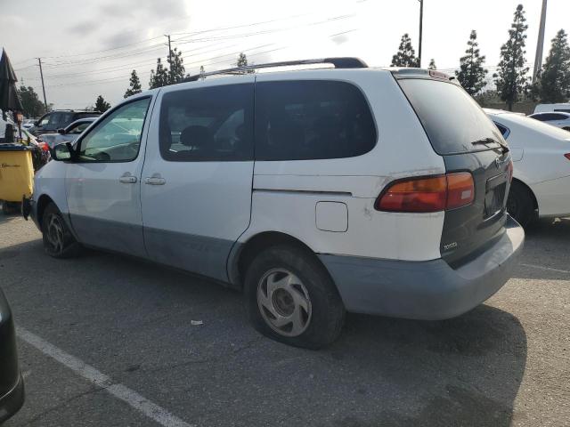 Photo 2 from auction – 1998 TOYOTA SIENNA LE with VIN 4T3ZF13C4WU004705