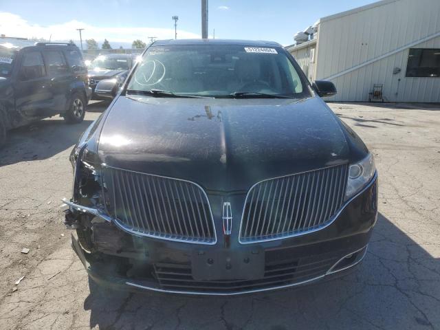Photo 5 from auction – 2013 LINCOLN MKT with VIN 2LMHJ5AT4DBL55330