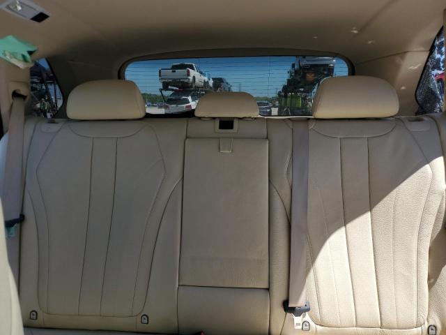Photo 10 from auction – 2015 BMW X5 XDRIVE3 with VIN 5UXKR0C51F0P10490