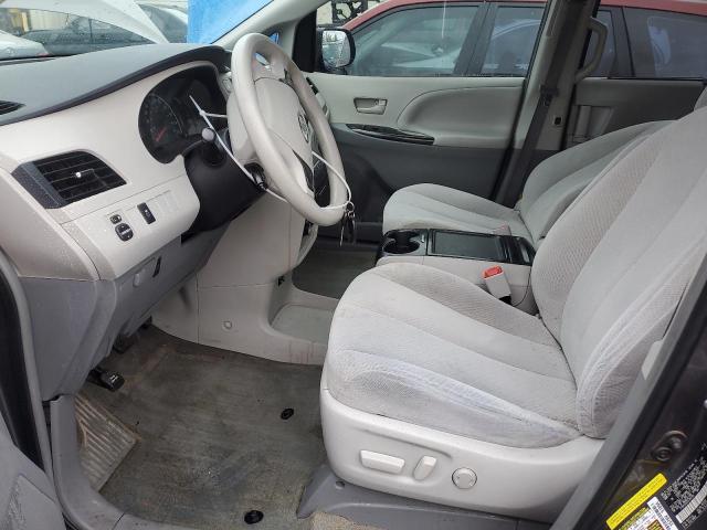 Photo 7 from auction – 2013 TOYOTA SIENNA LE with VIN 5TDKK3DC6DS364306