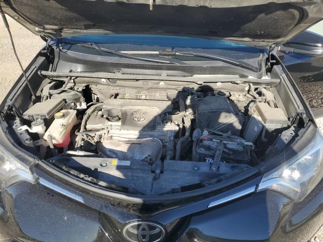 Photo 12 from auction – 2017 TOYOTA RAV4 XLE with VIN 2T3RFREV6HW611589