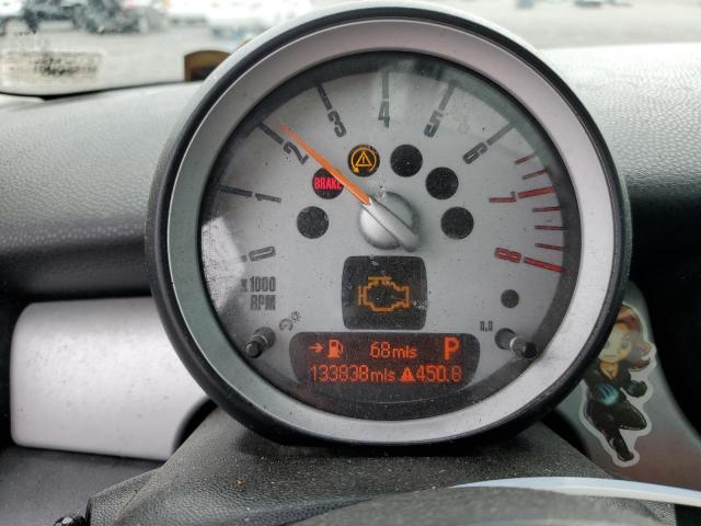 Photo 9 from auction – 2010 MINI COOPER with VIN WMWMF3C57ATZ63970