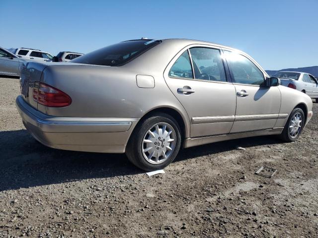 Foto 3 de la subasta – 2001 MERCEDES-BENZ E 320 con VIN WDBJF65J41B212220