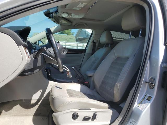Photo 7 from auction – 2012 VOLKSWAGEN PASSAT SEL with VIN 1VWCP7A37CC004623