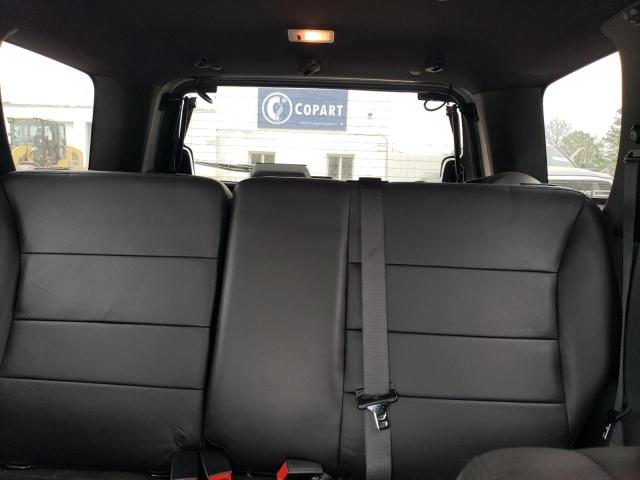 Photo 10 from auction – 2010 FORD ESCAPE LIM with VIN 1FMCU0EG3AKA04858