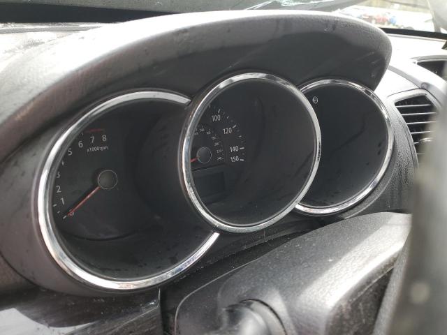 Photo 9 from auction – 2011 KIA SORENTO EX with VIN 5XYKUDA2XBG119787