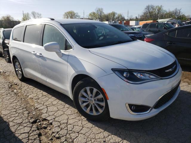 Photo 4 from auction – 2019 CHRYSLER PACIFICA T with VIN 2C4RC1FG6KR668726
