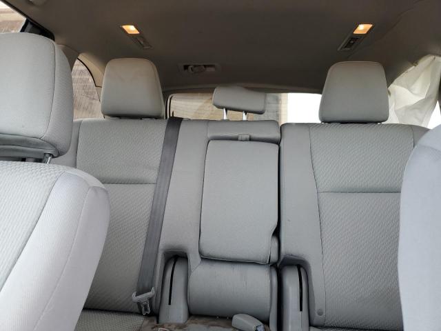 Photo 10 from auction – 2016 TOYOTA HIGHLANDER with VIN 5TDZKRFHXGS176774
