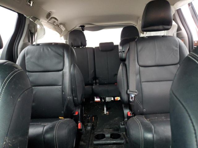 Photo 10 from auction – 2017 TOYOTA SIENNA SE with VIN 5TDXZ3DC1HS893198