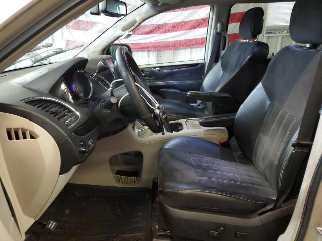 Photo 7 from auction – 2016 CHRYSLER TOWN & COU with VIN 2C4RC1JG3GR121850