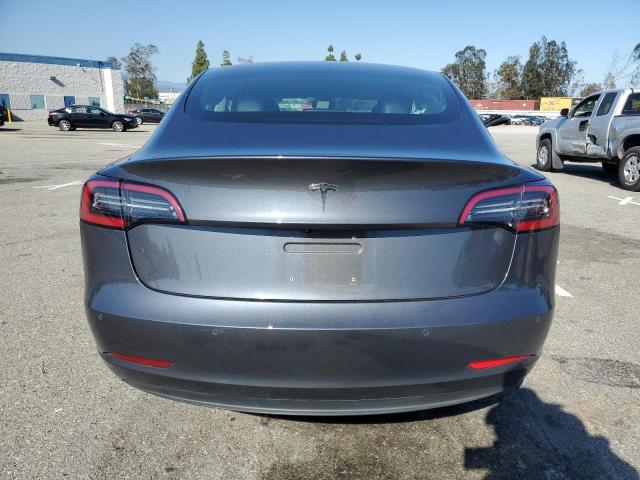 Photo 6 from auction – 2018 TESLA MODEL 3 with VIN 5YJ3E1EA5JF077570