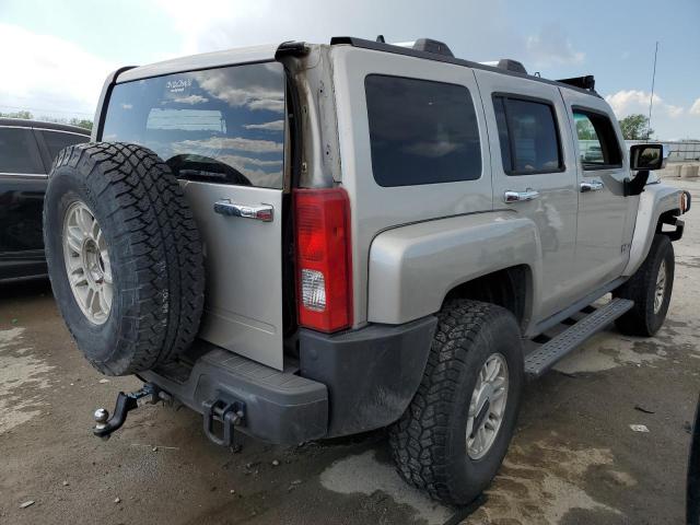 Photo 3 from auction – 2006 HUMMER H3 with VIN 5GTDN136768118512