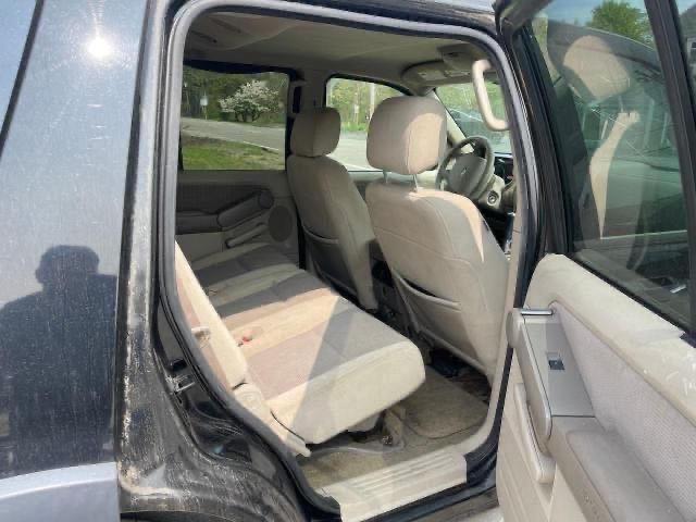 Photo 6 from auction – 2007 FORD EXPLORER X with VIN 1FMEU73EX7UA33693