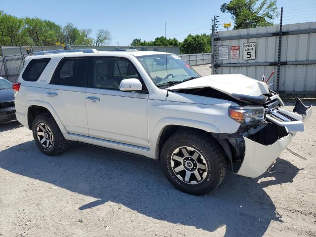 Photo 4 from auction – 2013 TOYOTA 4RUNNER SR with VIN JTEBU5JR5D5135809