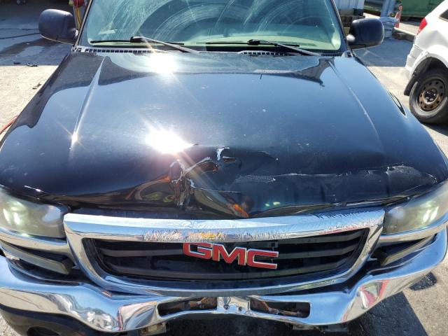 Photo 11 from auction – 2004 GMC NEW SIERRA with VIN 2GTEK19T241203565