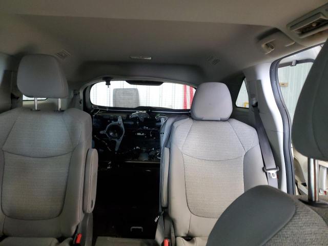 Photo 10 from auction – 2021 TOYOTA SIENNA LE with VIN 5TDBRKEC3MS009985