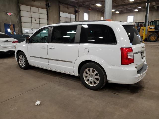 Photo 2 from auction – 2015 CHRYSLER TOWN & COU with VIN 2C4RC1BG6FR571537