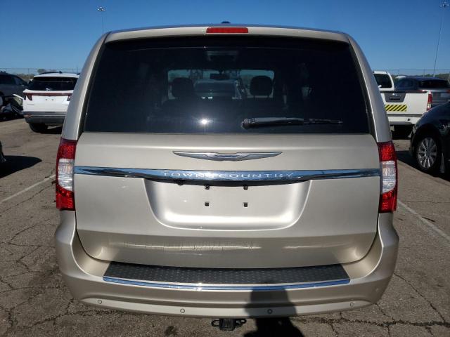 Photo 6 from auction – 2015 CHRYSLER TOWN & COU with VIN 2C4RC1CG8FR520829