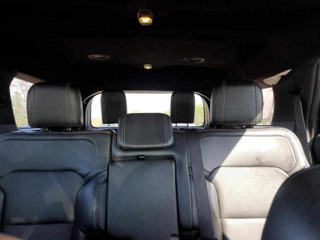 Photo 10 from auction – 2016 FORD EXPLORER L with VIN 1FM5K8F85GGC15415