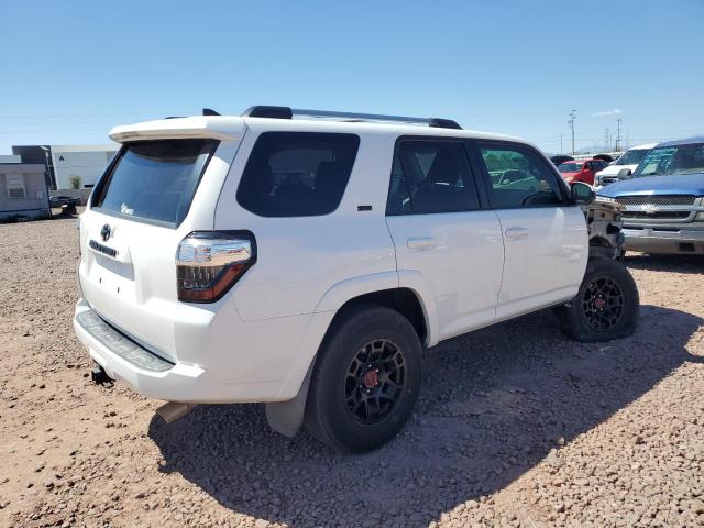 Photo 3 from auction – 2019 TOYOTA 4RUNNER SR with VIN JTEZU5JR9K5205386