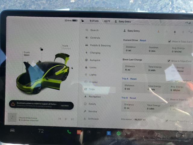 Photo 9 from auction – 2018 TESLA MODEL 3 with VIN 5YJ3E1EA3JF102532