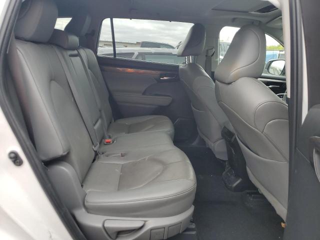 Zdjęcie 11 z aukcji – 2023 TOYOTA HIGHLANDER z VIN 5TDKDRBH3PS017886