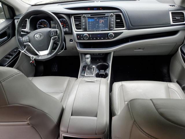 Photo 8 from auction – 2017 TOYOTA HIGHLANDER with VIN 5TDJZRFH3HS473847
