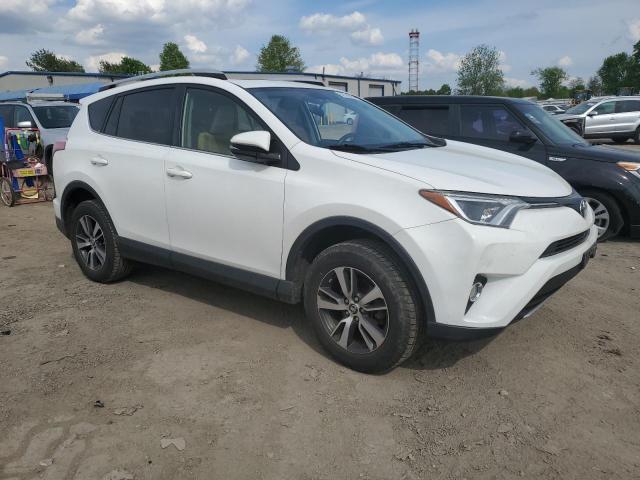 Photo 4 from auction – 2016 TOYOTA RAV4 XLE with VIN JTMWFREV4GD091519