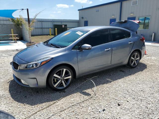 KIA FORTE EX 2017 مع رقم تعريف المركبة 3KPFL4A82HE005216 - صورة من المزاد