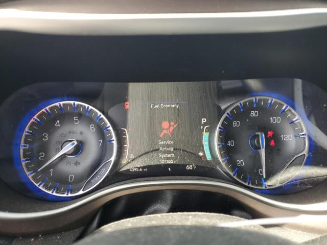 Zdjęcie 9 z aukcji – 2018 CHRYSLER PACIFICA T z VIN 2C4RC1BG5JR263039