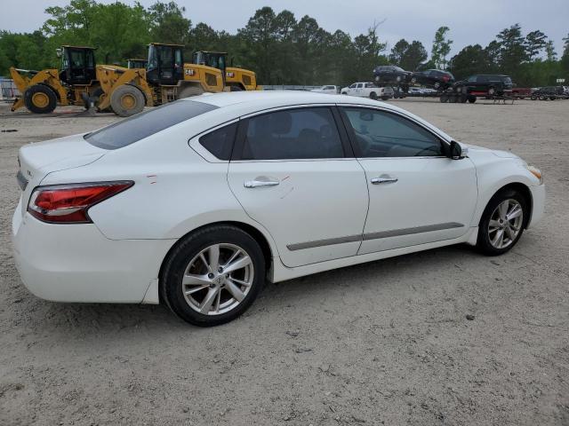 Photo 3 from auction – 2015 NISSAN ALTIMA 2.5 with VIN 1N4AL3AP8FN309015