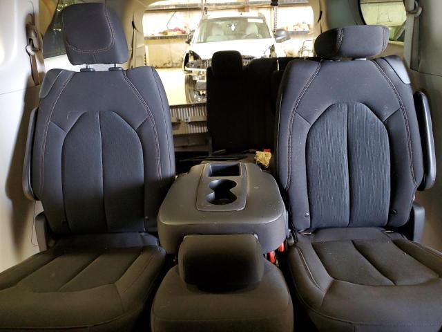 Photo 10 from auction – 2019 CHRYSLER PACIFICA T with VIN 2C4RC1FG1KR705097