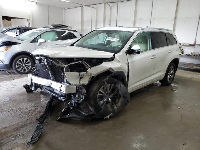 TOYOTA HIGHLANDER 2014 with VIN 5TDKKRFH9ES008140 - Photo from auction