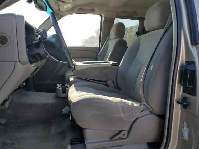 Photo 7 from auction – 2004 CHEVROLET SILVERADO with VIN 2GCEC19T841199924