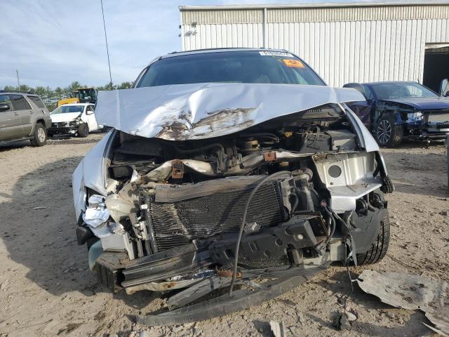Photo 5 from auction – 2002 CHRYSLER TOWN & COU with VIN 2C8GP44372R783900