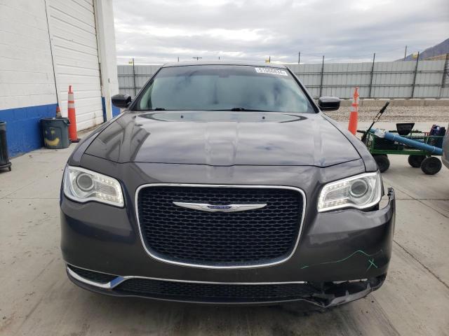 Photo 5 from auction – 2019 CHRYSLER 300 TOURIN with VIN 2C3CCAAG8KH755633