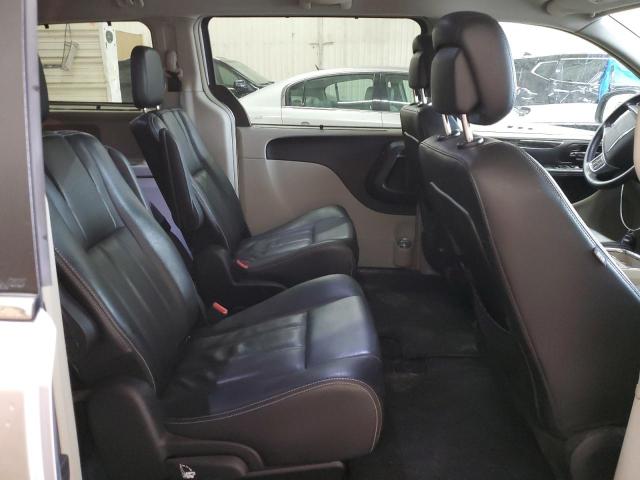 Photo 11 from auction – 2012 CHRYSLER TOWN & COU with VIN 2C4RC1CG5CR363174