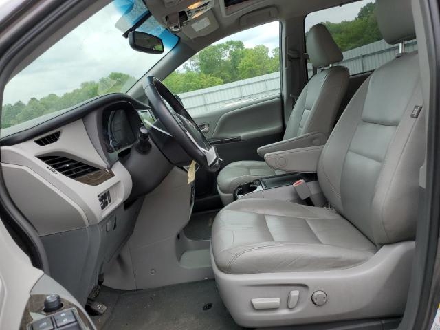 Photo 7 from auction – 2015 TOYOTA SIENNA XLE with VIN 5TDYK3DC8FS638733