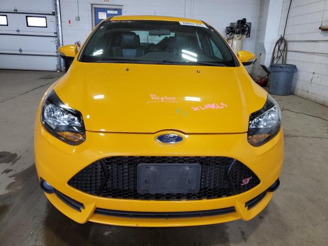 Photo 5 from auction – 2013 FORD FOCUS ST with VIN 1FADP3L90DL127642