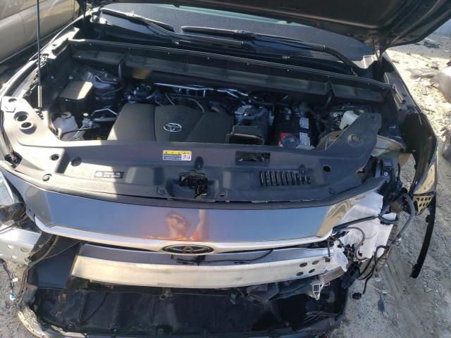 Photo 12 from auction – 2022 TOYOTA HIGHLANDER with VIN 5TDGZRBHXNS185965