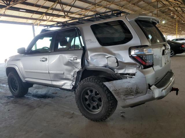 Photo 2 from auction – 2018 TOYOTA 4RUNNER SR with VIN JTEBU5JR7J5593606