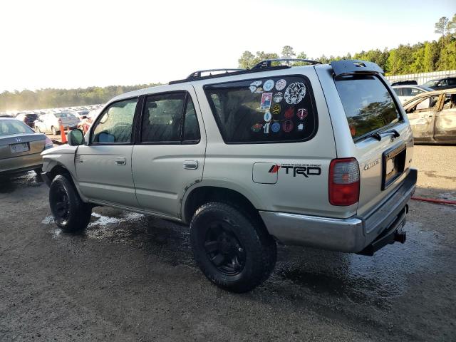 Photo 2 from auction – 2000 TOYOTA 4RUNNER SR with VIN JT3GN86RXY0150668