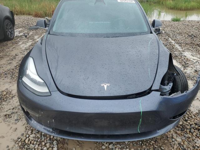 Photo 11 from auction – 2019 TESLA MODEL 3 with VIN 5YJ3E1EB5KF386790