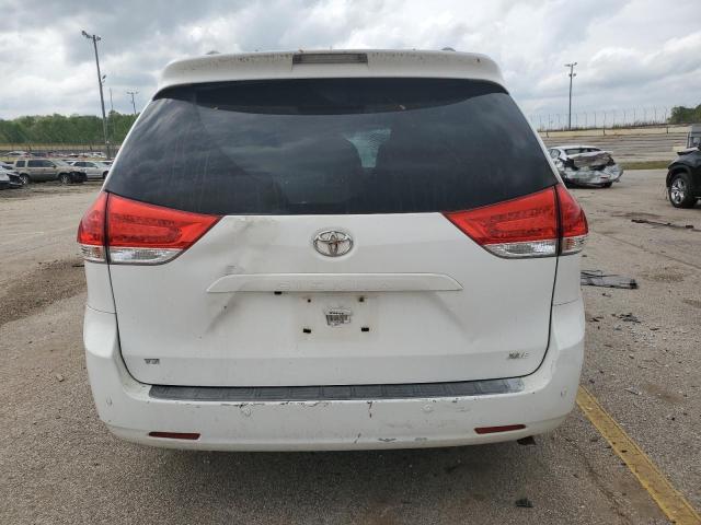 Photo 6 from auction – 2011 TOYOTA SIENNA XLE with VIN 5TDYK3DC1BS061022