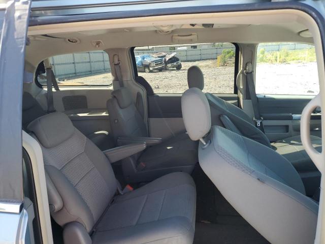 Photo 11 from auction – 2008 CHRYSLER TOWN & COU with VIN 2A8HR54P28R838358