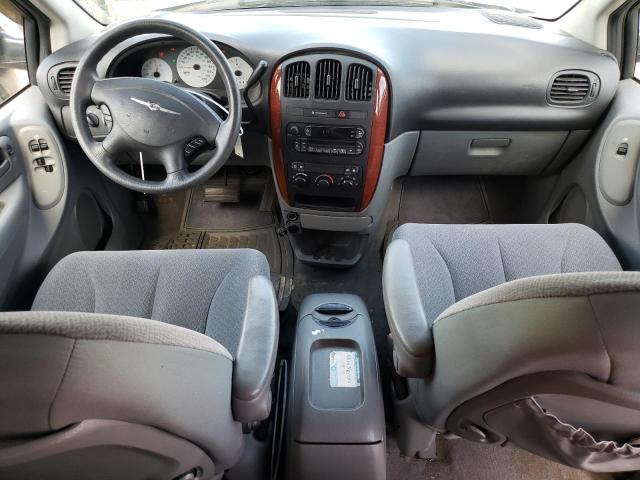 Photo 8 from auction – 2006 CHRYSLER TOWN & COU with VIN 1A4GP45R76B671312