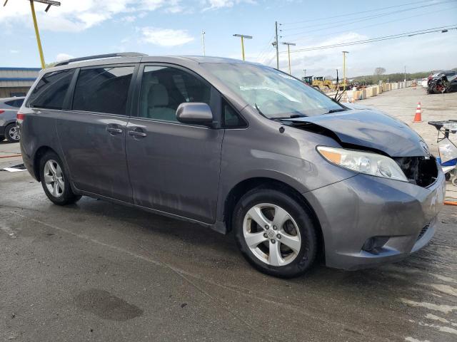 Zdjęcie 4 z aukcji – 2012 TOYOTA SIENNA LE z VIN 5TDKK3DC1CS237803
