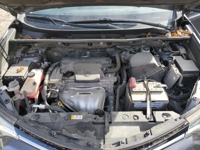 Photo 12 from auction – 2018 TOYOTA RAV4 LE with VIN JTMBFREV8JJ239498