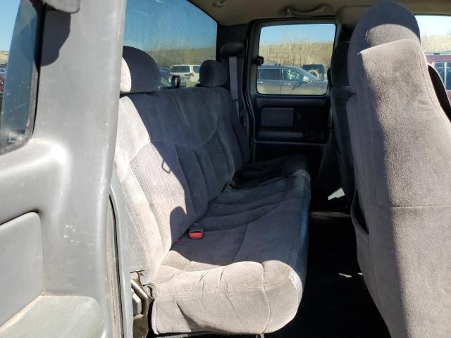 Photo 10 from auction – 2002 CHEVROLET SILVERADO with VIN 2GCEK19V421150527